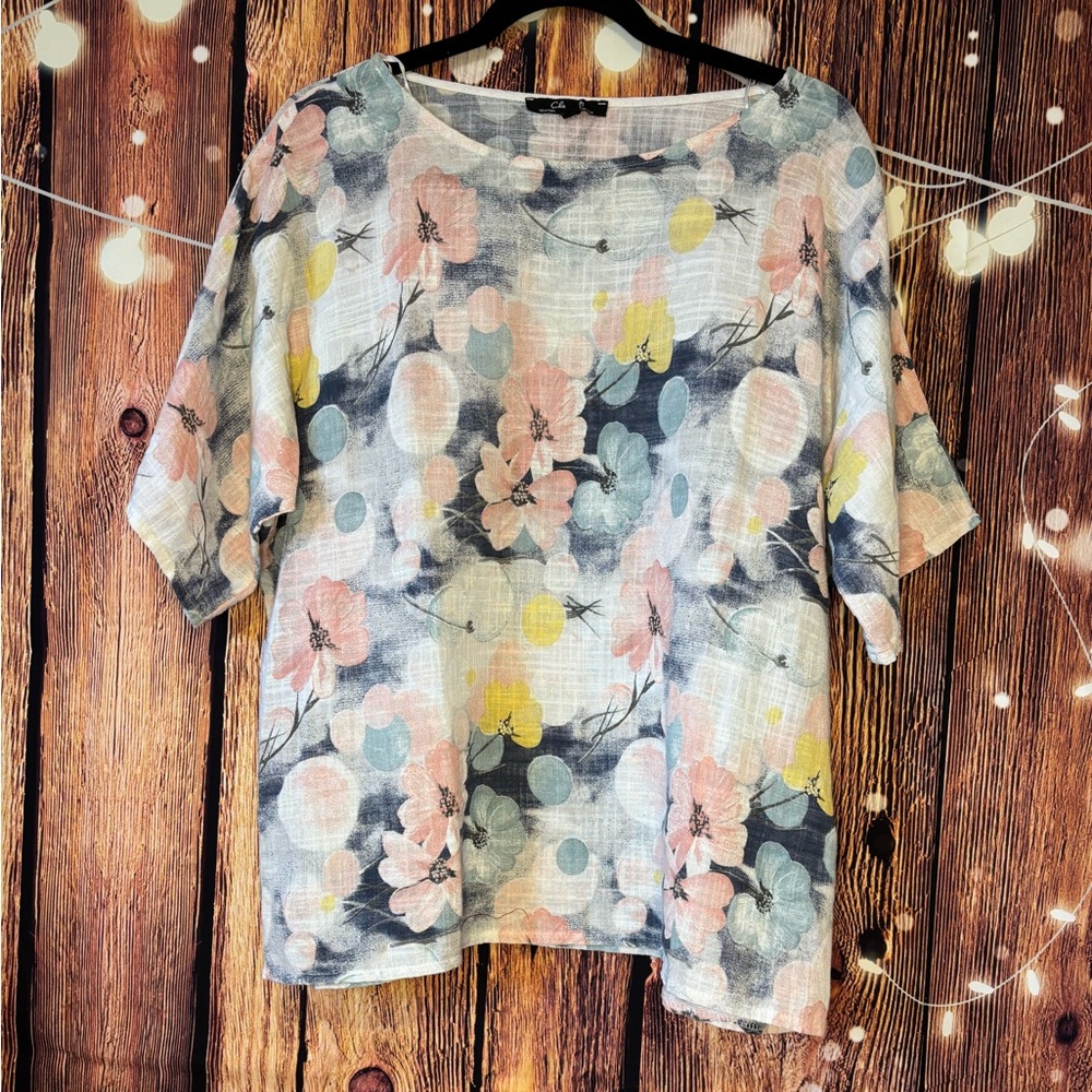 CHARLIE B Pastel Floral Top Made in Italy 100% Cotton